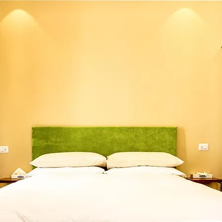 Domo Guesthouse * Рим