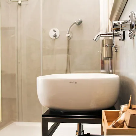Domo Guesthouse Рим